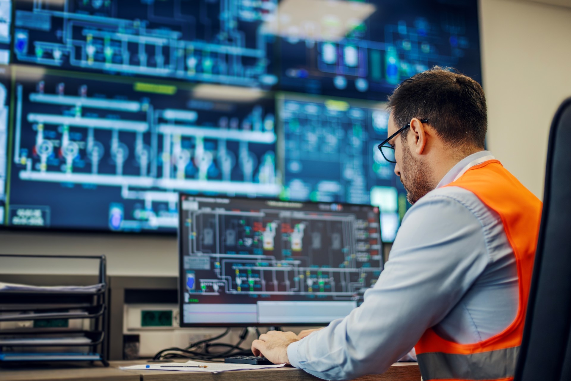 Solutions – DCIM Security & Monitoring